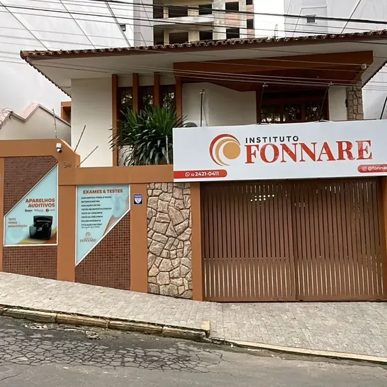 Fachada do Instituto Fonnare, no bairro Colinas