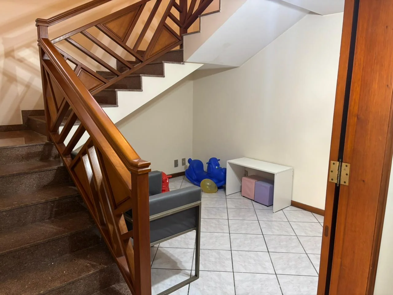 Recepção infantil do Instituto Fonnare, com brinquedos
